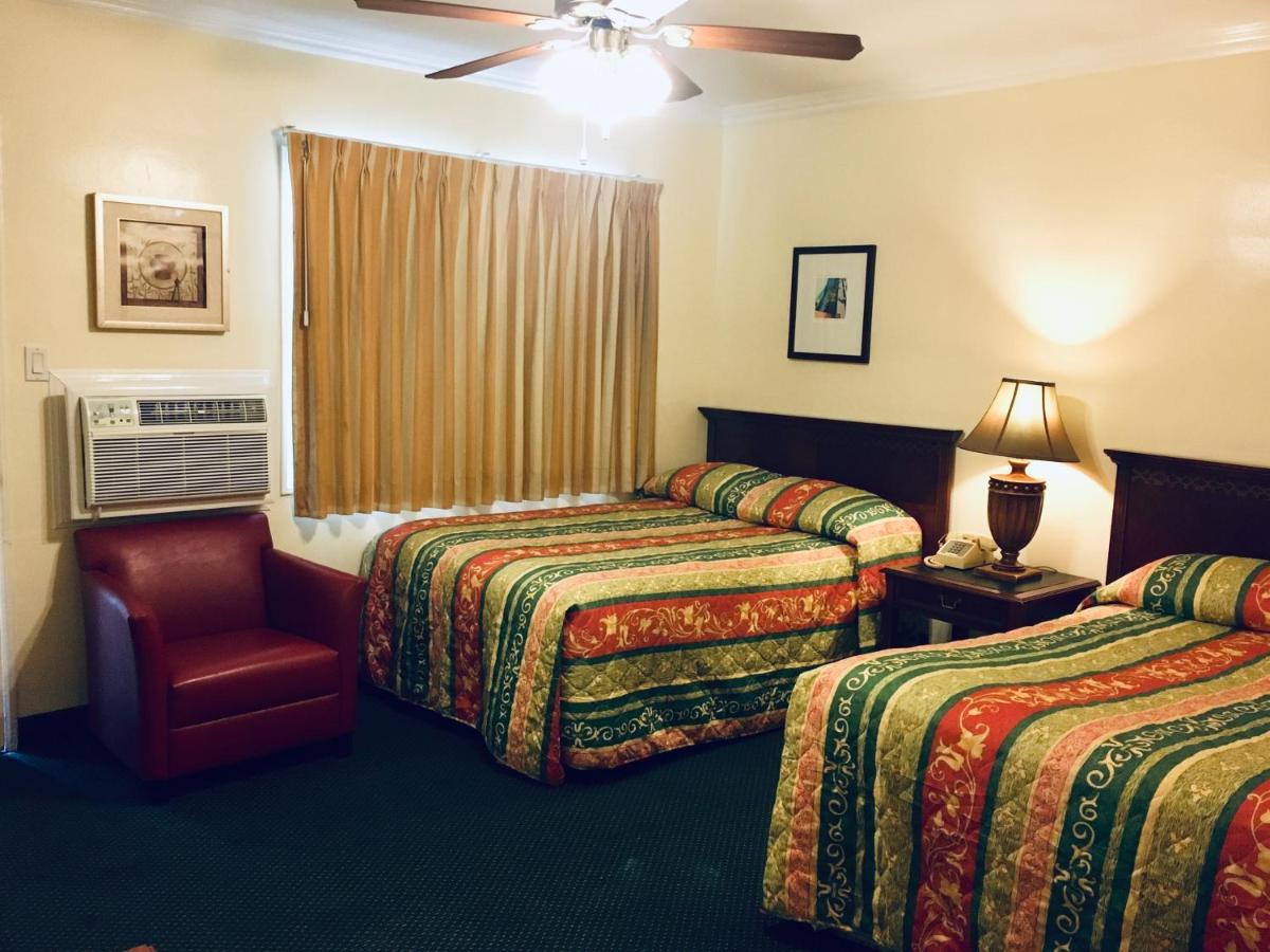 Los Feliz Hotel เกลนเดล ภายนอก รูปภาพ
